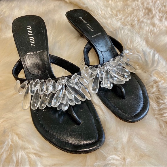 Thrifted miu miu kitten heels - Picture 2 of 4